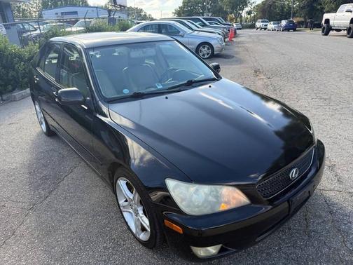 2002 Lexus IS 300 Base
