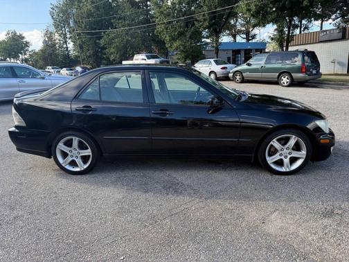2002 Lexus IS 300 Base