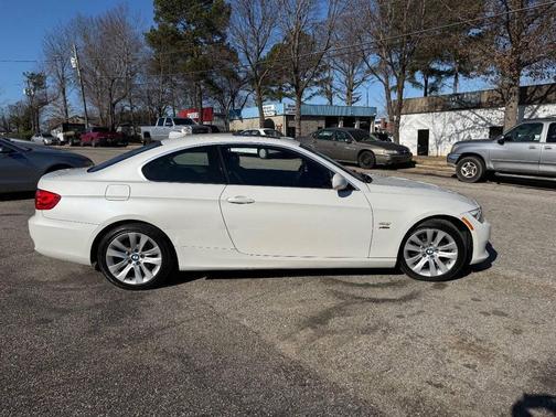 Mineral White Metallic 2012 BMW 328 xDrive