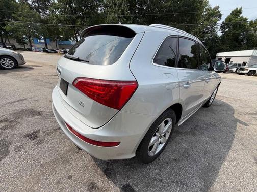 Ice Silver Metallic 2012 Audi Q5 3.2 Prestige