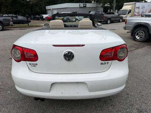 2007 Volkswagen Eos Base 2dr Convertible