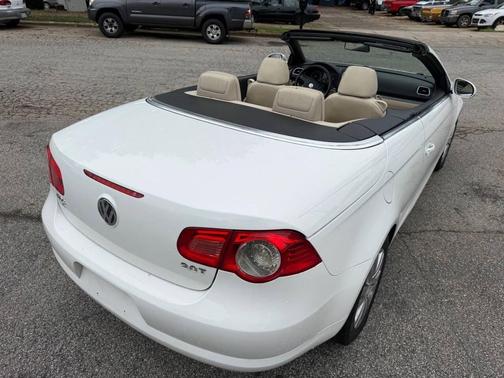 2007 Volkswagen Eos Base 2dr Convertible