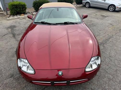 Phoenix 2000 Jaguar XK8