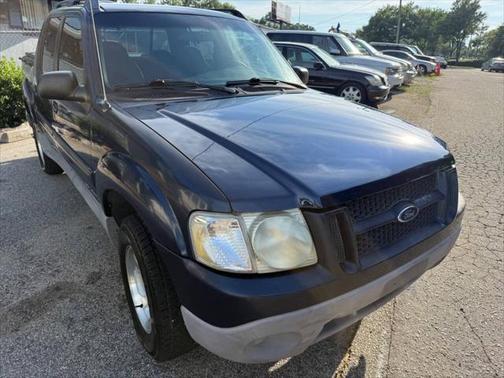 2002 Ford Explorer Sport Trac Base