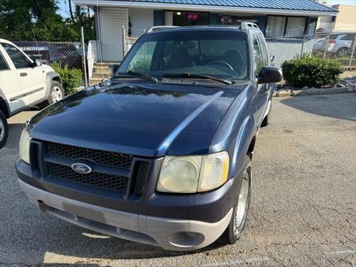 2002 Ford Explorer Sport Trac Base