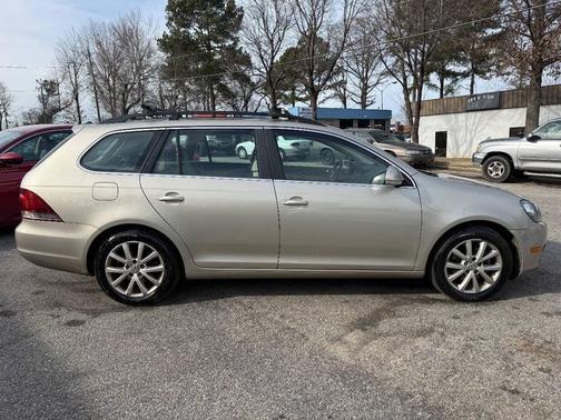 2013 Volkswagen Jetta SportWagen SE