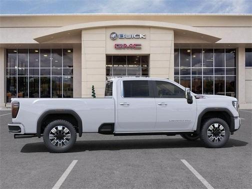 2025 GMC Sierra 3500 Denali