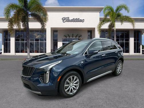 2021 Cadillac XT4 Premium Luxury