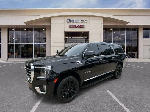 Onyx Black 2023 GMC Yukon XL SLT
