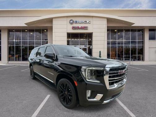 Onyx Black 2023 GMC Yukon XL SLT