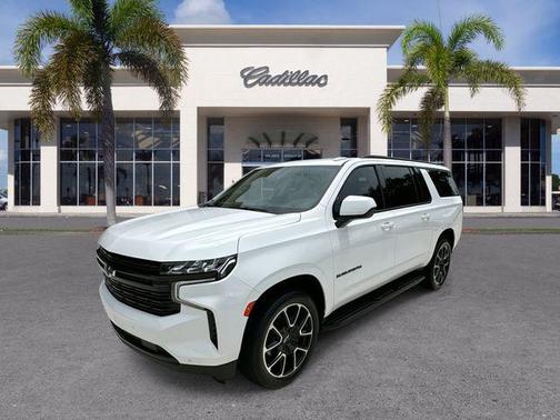 Summit White 2023 Chevrolet Suburban RST