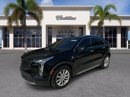 Stellar Black Metallic 2019 Cadillac XT4 Premium Luxury