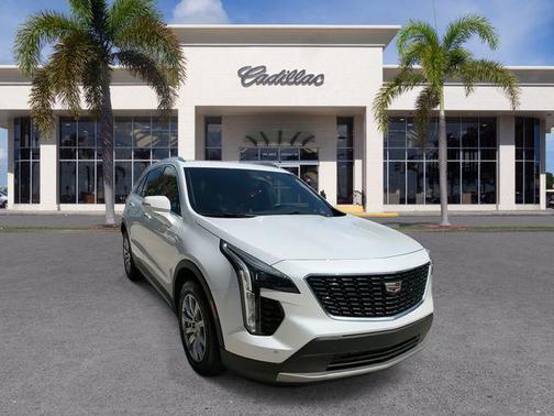 Crystal White Tricoat 2023 Cadillac XT4 Premium Luxury