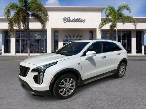 Crystal White Tricoat 2023 Cadillac XT4 Premium Luxury