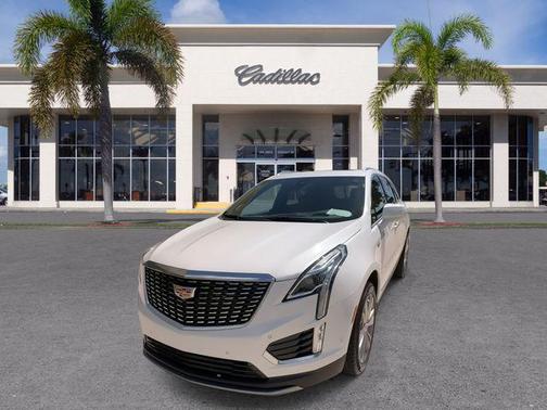 Crystal White Tricoat 2024 Cadillac XT5 Premium Luxury