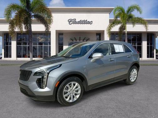 2023 Cadillac XT4 Luxury