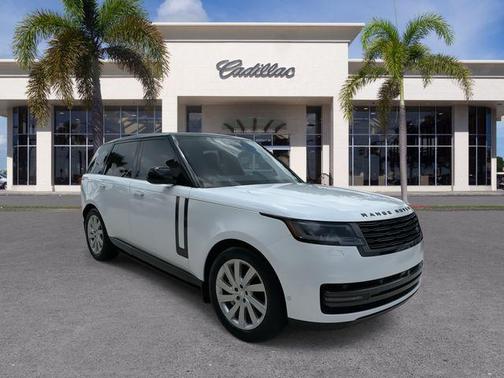 Ostuni Pearl White Metallic 2024 Land Rover Range Rover P400 SE