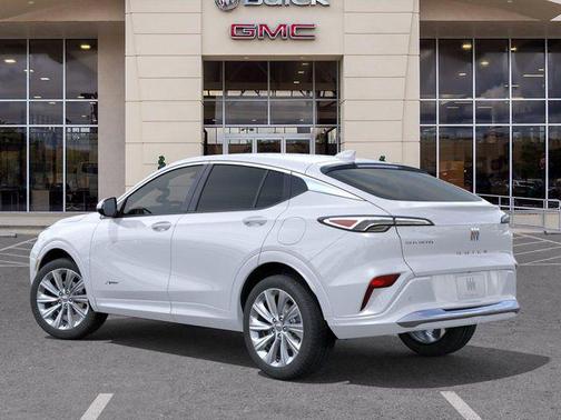 White Frost Tricoat 2026 Buick Envista Avenir FWD