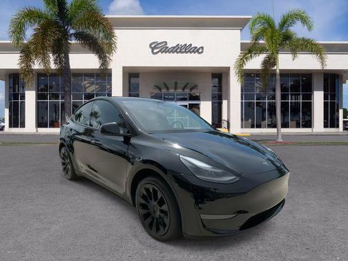 Solid Black 2024 Tesla Model Y Long Range