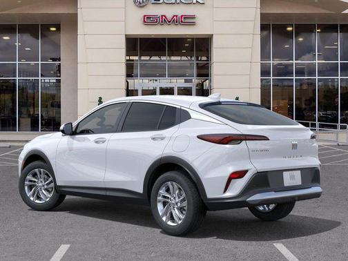 Summit White 2026 Buick Envista Preferred FWD