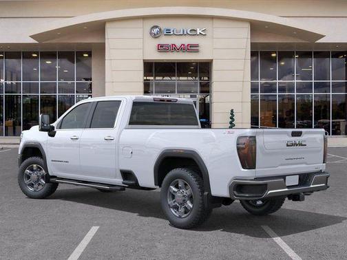 Glacier White Tricoat 2026 GMC Sierra 2500 SLT