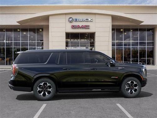 2025 GMC Yukon XL AT4