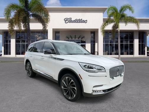 PRISTINE WHITE 2021 Lincoln Aviator Reserve AWD
