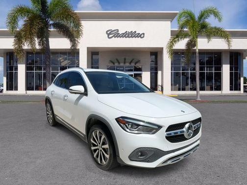Polar White 2023 Mercedes-Benz GLA 250 4MATIC