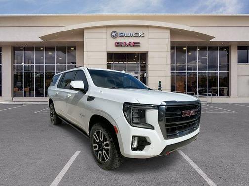 Summit White 2024 GMC Yukon XL 4WD AT4