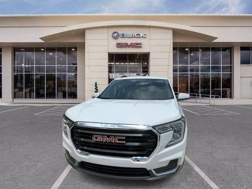 Summit White 2023 GMC Terrain SLE
