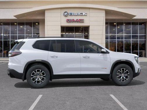 2026 GMC Acadia AWD AT4