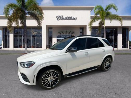MANUFAKTUR Diamond White Metallic 2022 Mercedes-Benz GLE 350 Base