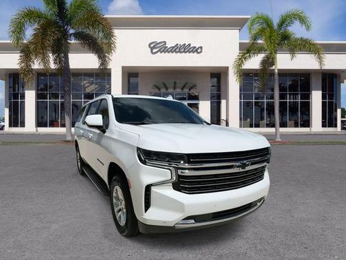 Summit White 2022 Chevrolet Suburban LT