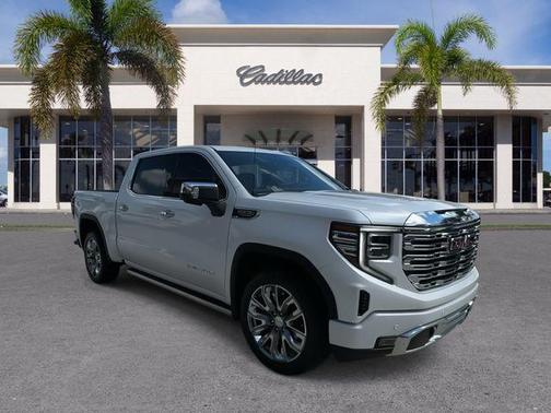 White Frost Tricoat 2023 GMC Sierra 1500 Denali