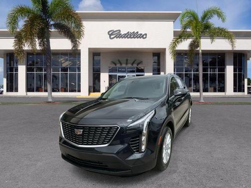 2023 Cadillac XT4 Luxury