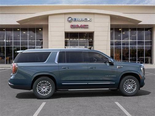 2025 GMC Yukon XL Elevation