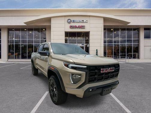Desert Sand Metallic 2024 GMC Canyon Elevation