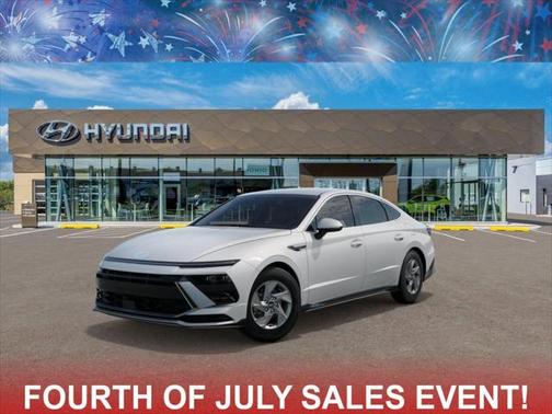2025 Hyundai SONATA SE