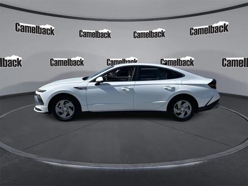 2025 Hyundai SONATA SE