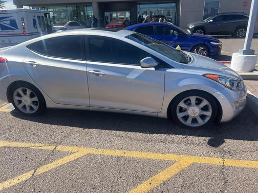 2012 Hyundai ELANTRA Limited