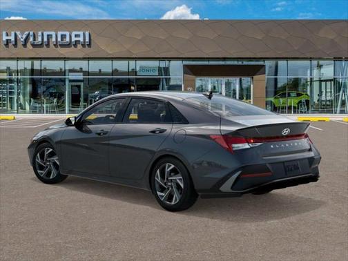 2025 Hyundai ELANTRA Sport