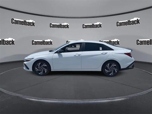 2025 Hyundai ELANTRA HEV SEL Sport