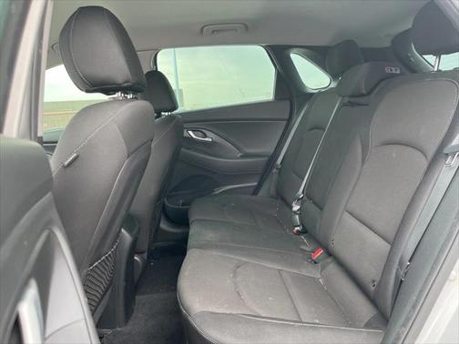 2018 Hyundai Elantra GT Base