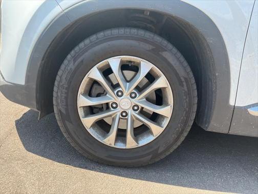 2019 Hyundai SANTA FE SE 2.4