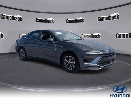 2026 Hyundai SONATA Hybrid Base