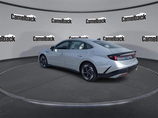 2026 Hyundai SONATA SEL