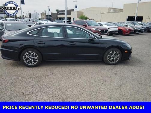 2022 Hyundai SONATA SEL