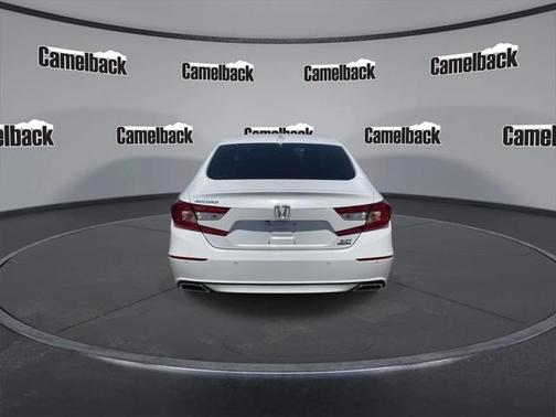 2022 Honda Accord Touring 2.0T