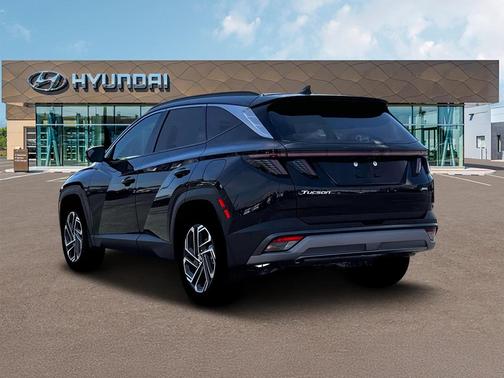 Phantom Black 2026 Hyundai TUCSON Limited