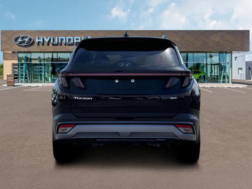 Phantom Black 2026 Hyundai TUCSON Limited